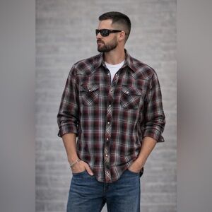 Wrangler Pearl Snap Plaid Shirt Mens L Red Gray Western Button Down Relaxed Fit